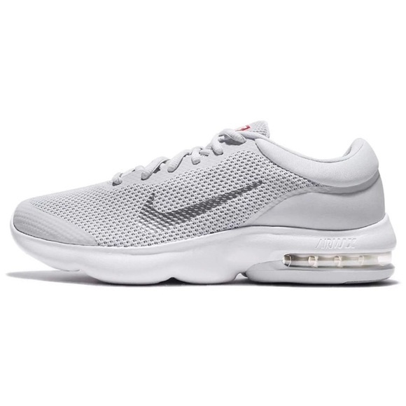 Nike Other - Nike Air Max Advantage Men’s 11